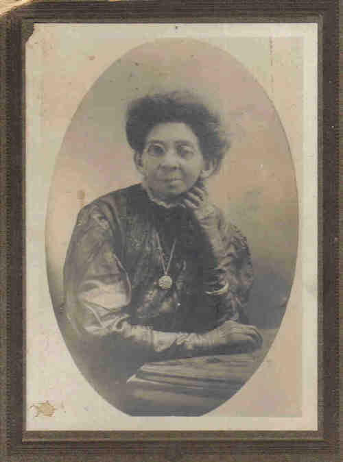 Portrait of Nancy Wilson