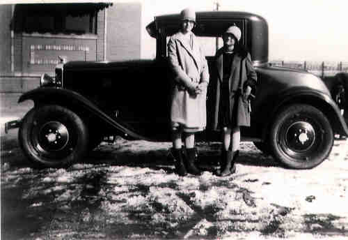 Margaret Lorraine Moloney (1924–2008)